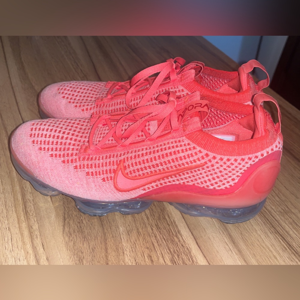 Women’s size 9 Nike shoes